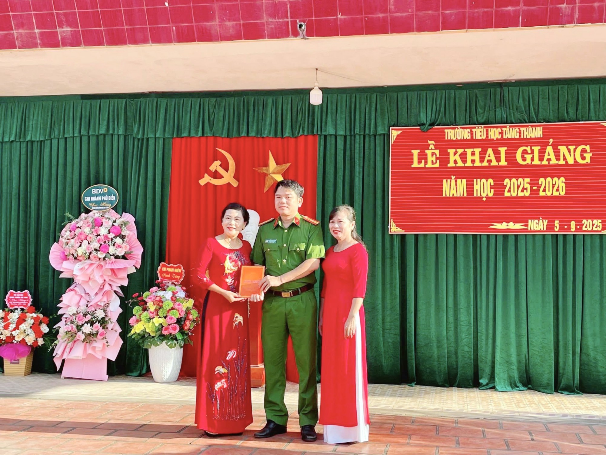 TRƯỜNG TIỂU HỌC TĂNG THÀNH TƯNG BỪNG TỔ CHỨC LỄ KHAI GIẢNG NĂM HỌC 2025 – 2026